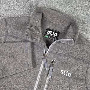 Stio Wilcox Fleece Jacket Mens M Gray Full Zip Sweater Knit Outdoor w/Logo